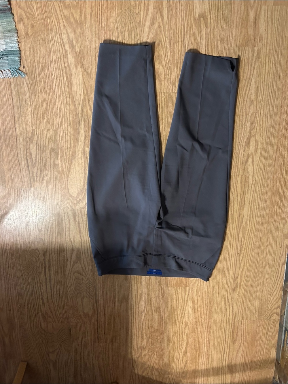 Apt 9 Gray women’s pants, size 16. Spandex & polyester blend. #loungewear